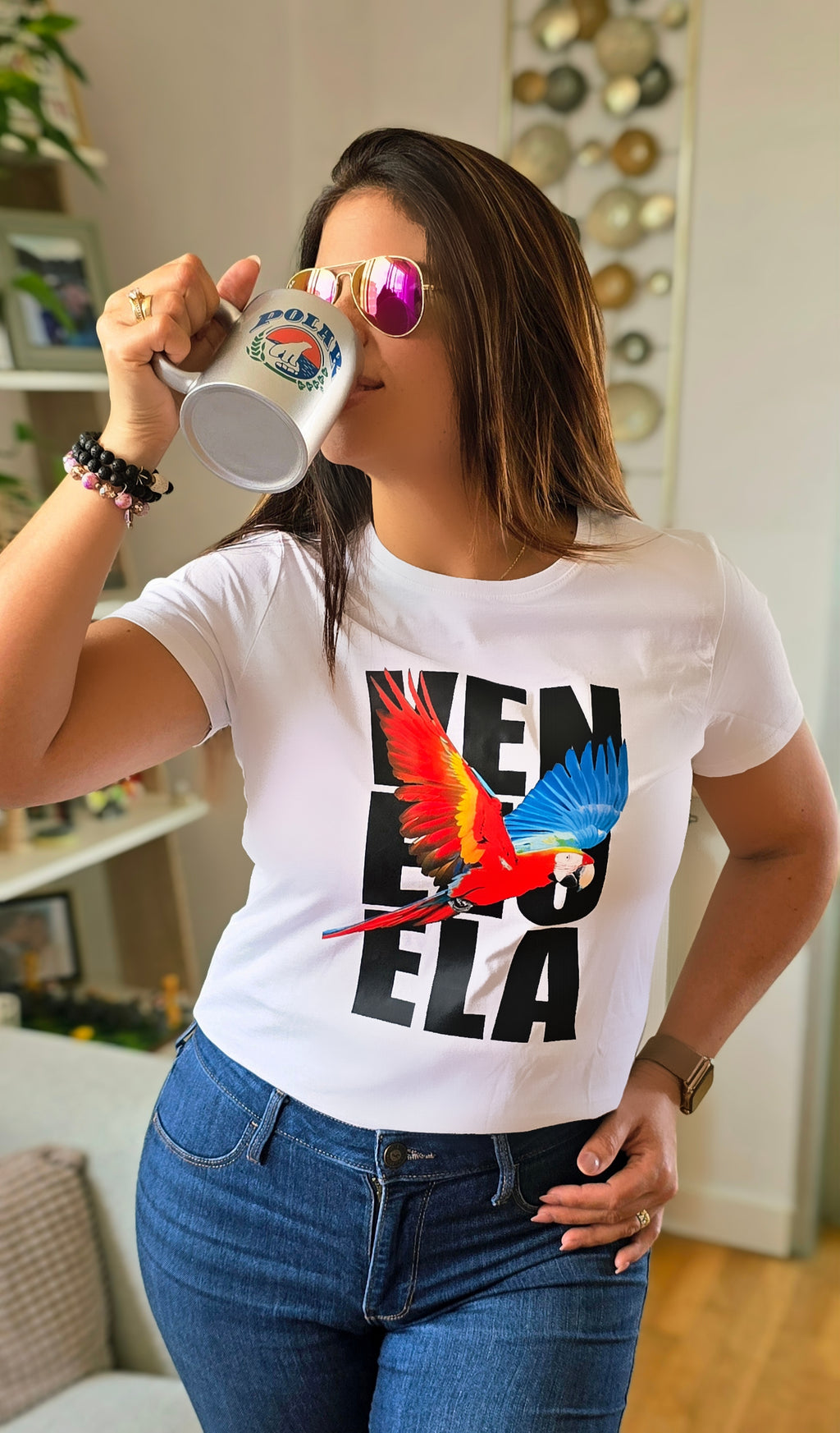 Camiseta Blanca Guacamaya Roja Venezuela