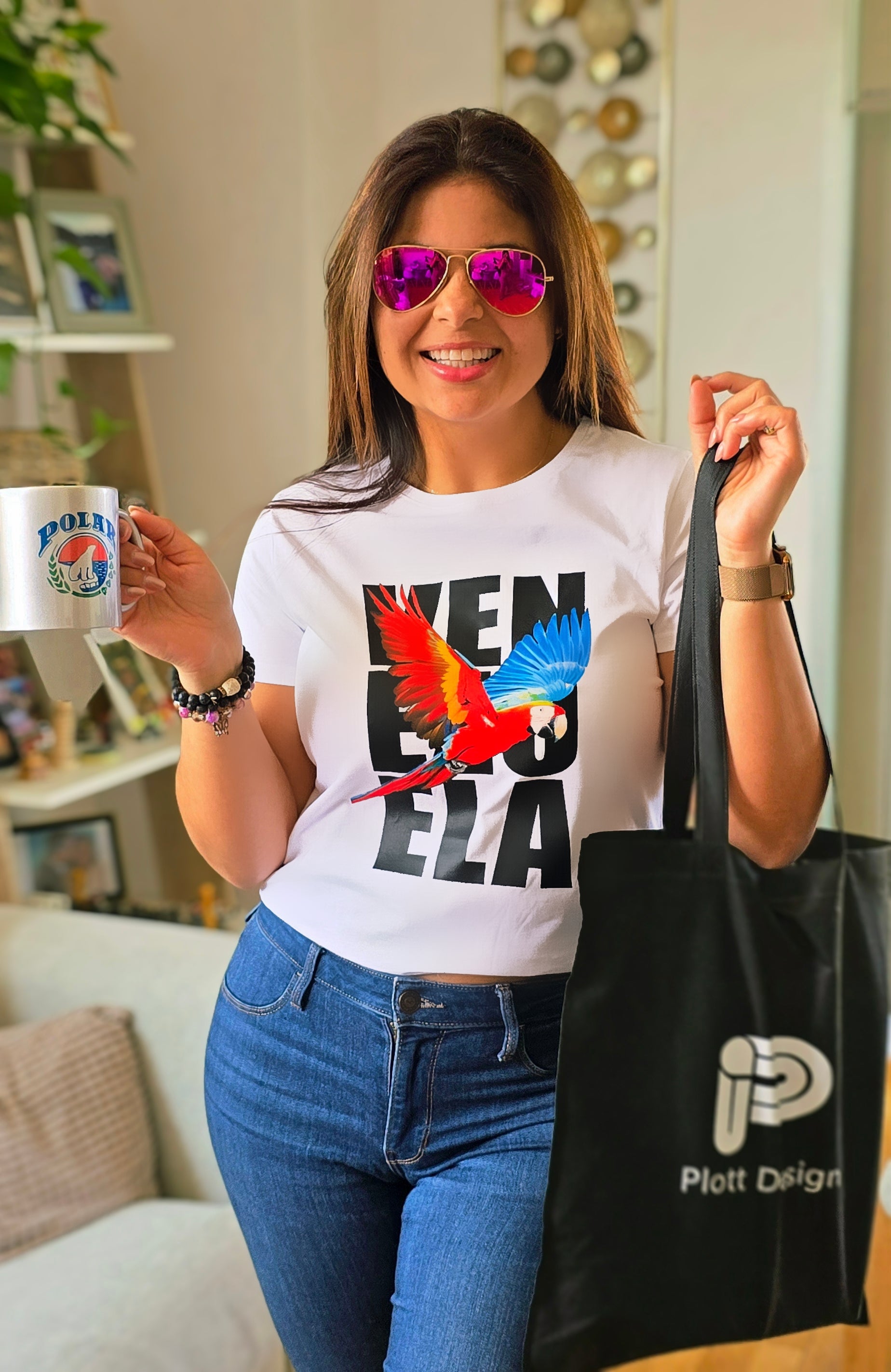 Camiseta Blanca Guacamaya Venezuela