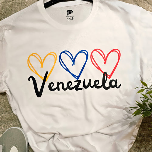 Camiseta Blanca de Corazones Venezuela