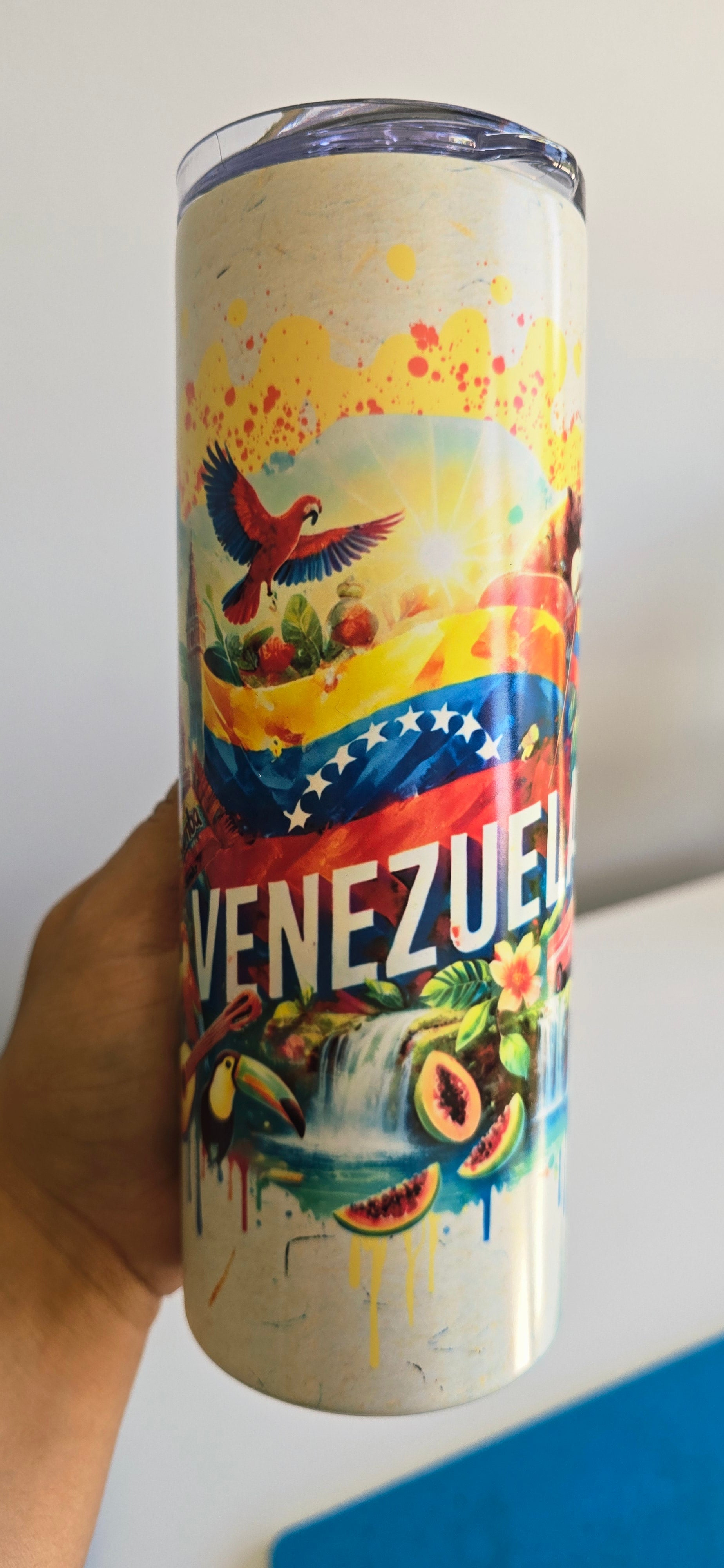 Vaso térmico mágico fluorescente con diseño de Venezuela
